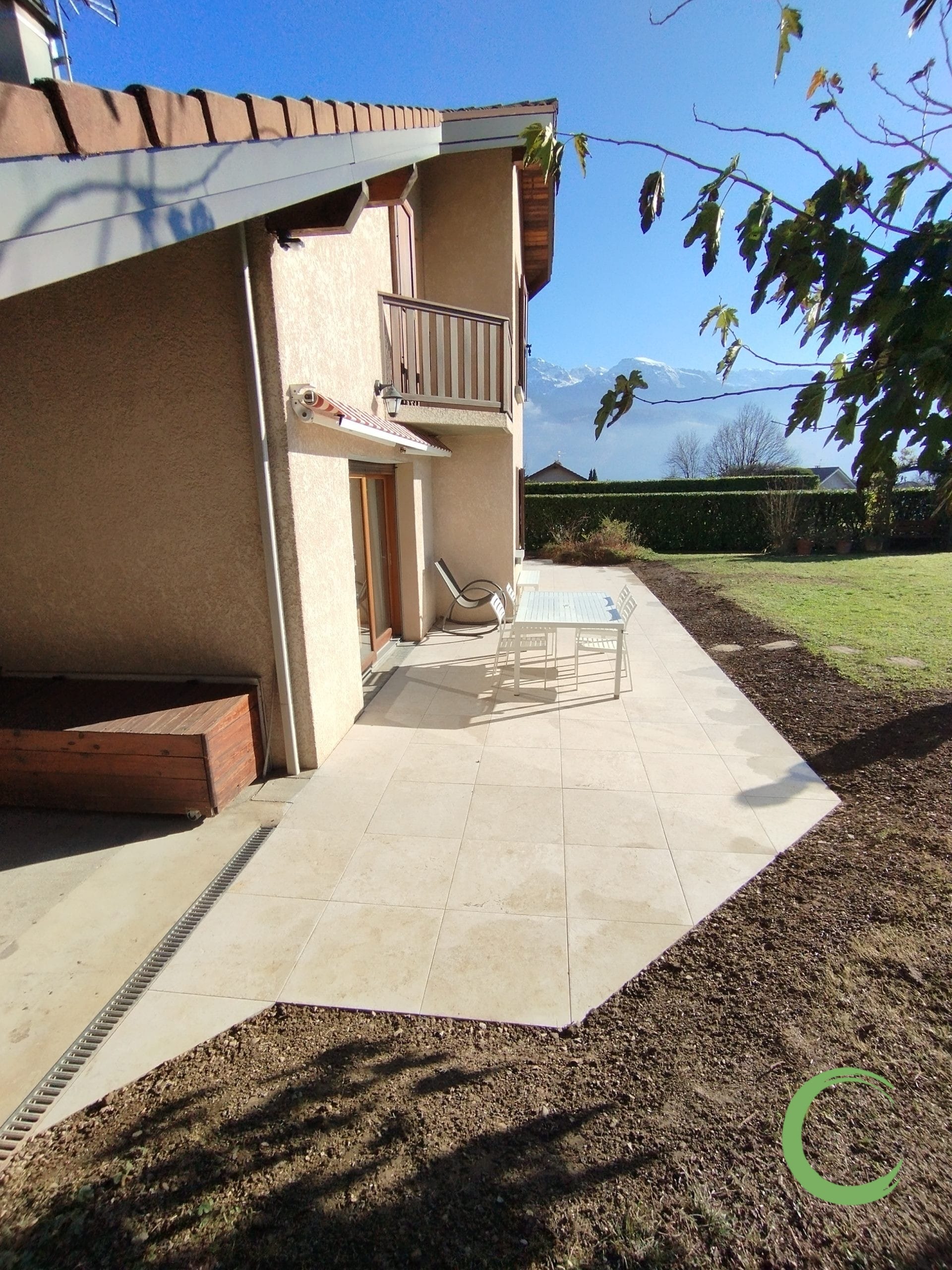 Terrasse en Grès Cérame_Montbonnot Saint Martin (38)